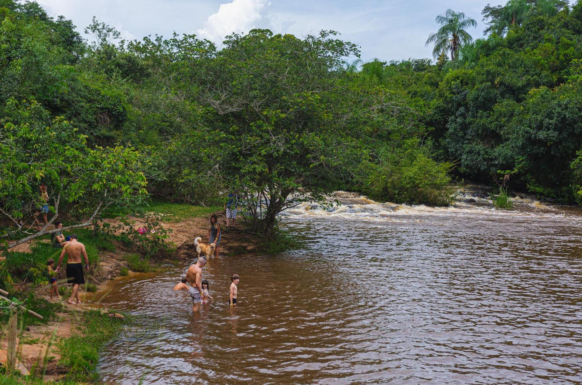 Vila Pocao - Hospedagem De Natureza Em Brotas Eksteriør billede